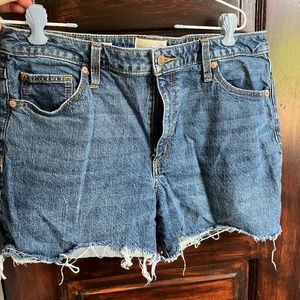 Universal Thread dark wash distressed denim shorts